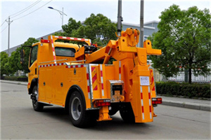 绿春高速路拖车费